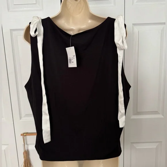 Forever 21 Black Tank Top with White Tie Straps - Picture 10 of 13